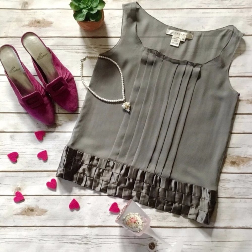 Festive Sheer Gray Silk Tank Top Studio M Size XS